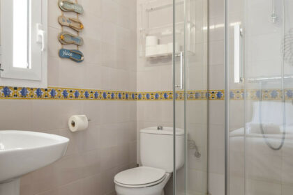 b45c4b5f707d837eb91b6c376040b5c6 - 41