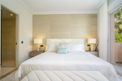 b47d27c30469bcaa802d495773da68cf - 20