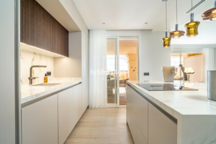 b47d27c30469bcaa802d495773da68cf - 9