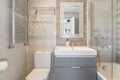 b48050c16f9e8bfc87148d184bbd58dd - 19