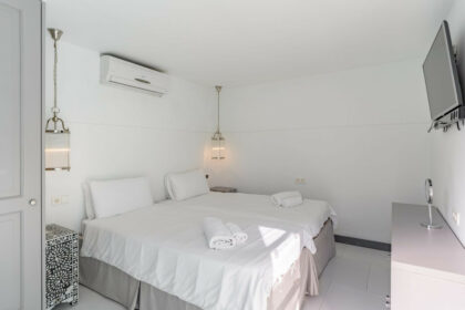 b48050c16f9e8bfc87148d184bbd58dd - 26