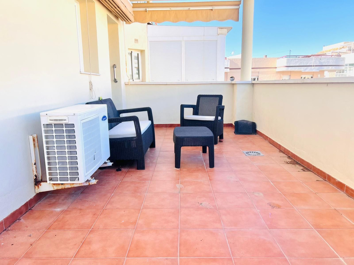 b4c3506736daa30d4df85eb3361c0846 - 2