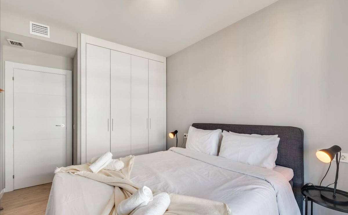 b4cda2521daaab0952b248e57e1223a2 - 10