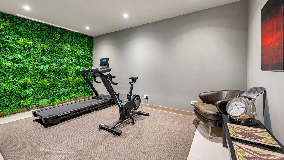 b4da01b744d7965f27aa40f8a6a7a731 - 20