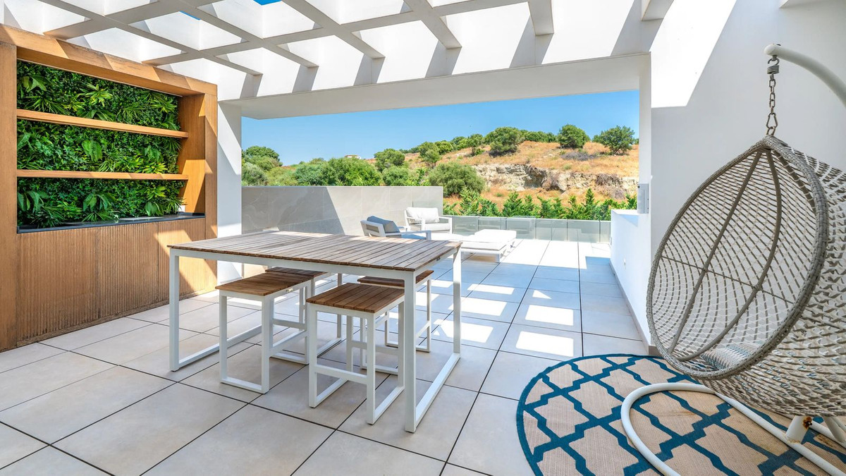 b4da01b744d7965f27aa40f8a6a7a731 - 21