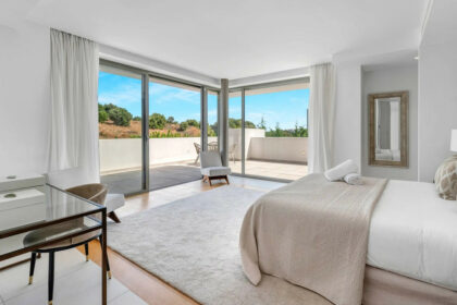 b4da01b744d7965f27aa40f8a6a7a731 - 23