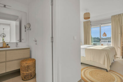 b5165216878431b70197911e5cb7841e - 13