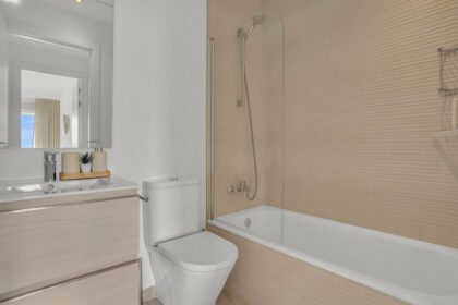 b5165216878431b70197911e5cb7841e - 18