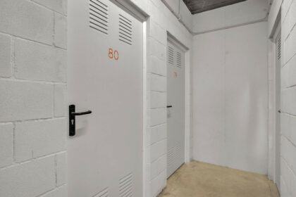 b5165216878431b70197911e5cb7841e - 24