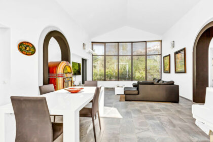 b53113c883afe22258922e409f545ba2 - 4