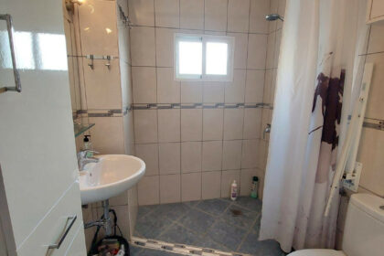 b58eed5b9b4ba8018d2a808a355ea0ed - 13