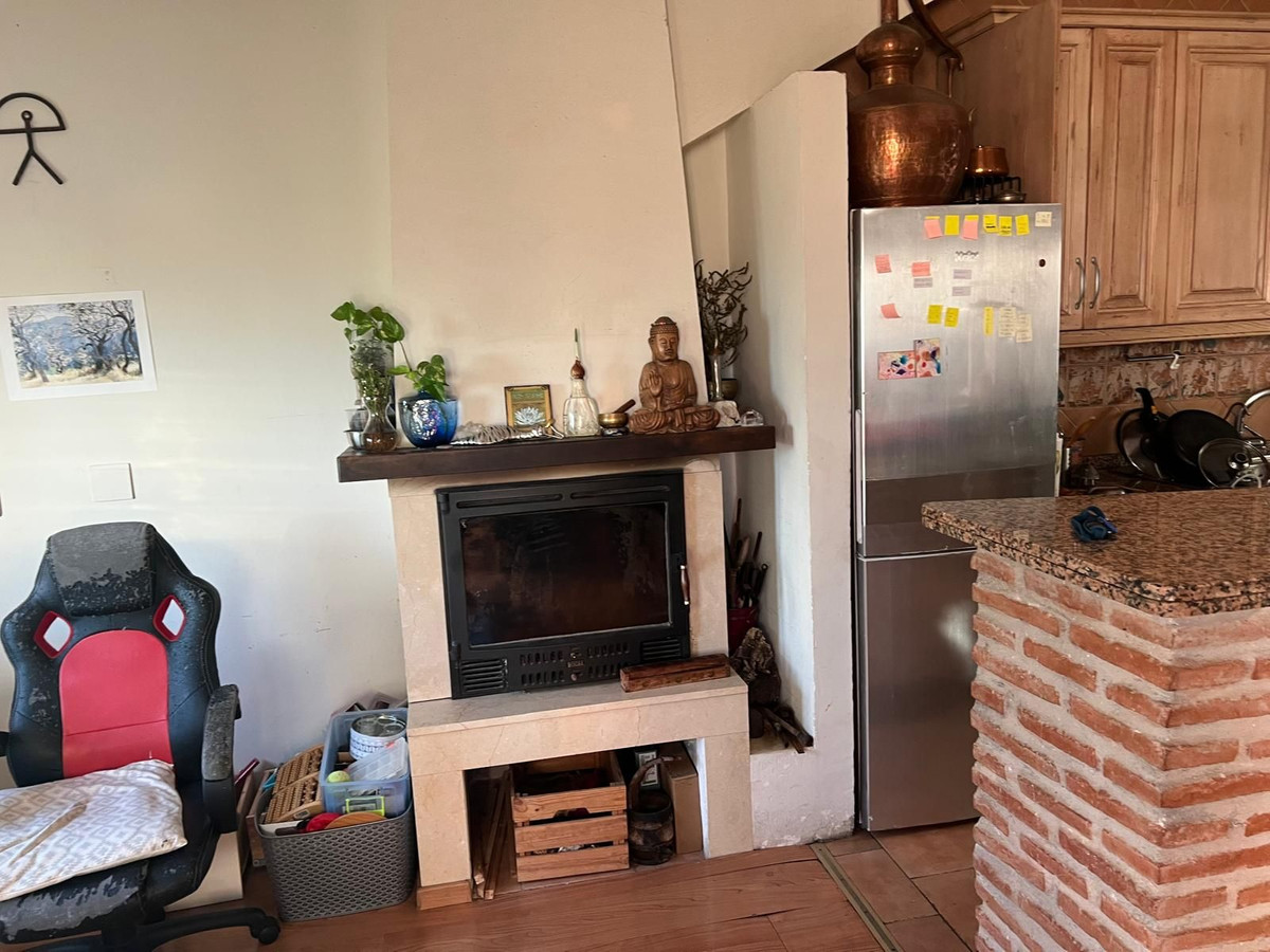 b5f9bb67c1b4bbb749cef709d6d4d856 - 13