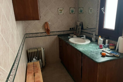 b5f9bb67c1b4bbb749cef709d6d4d856 - 16