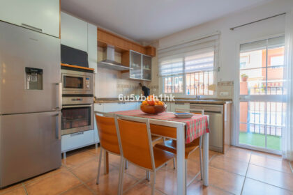 b6dca9c473c8413e953621357d32b0b9 - 12