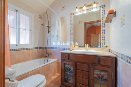 b6dca9c473c8413e953621357d32b0b9 - 20