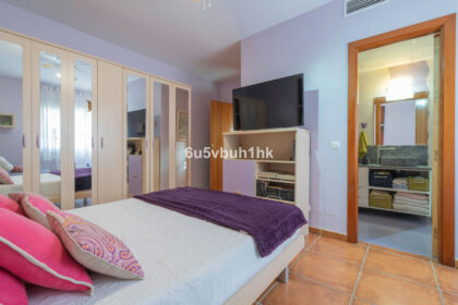 b6dca9c473c8413e953621357d32b0b9 - 23