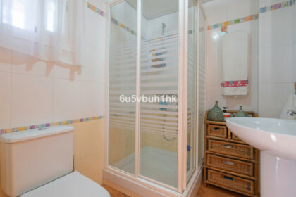 b6dca9c473c8413e953621357d32b0b9 - 43