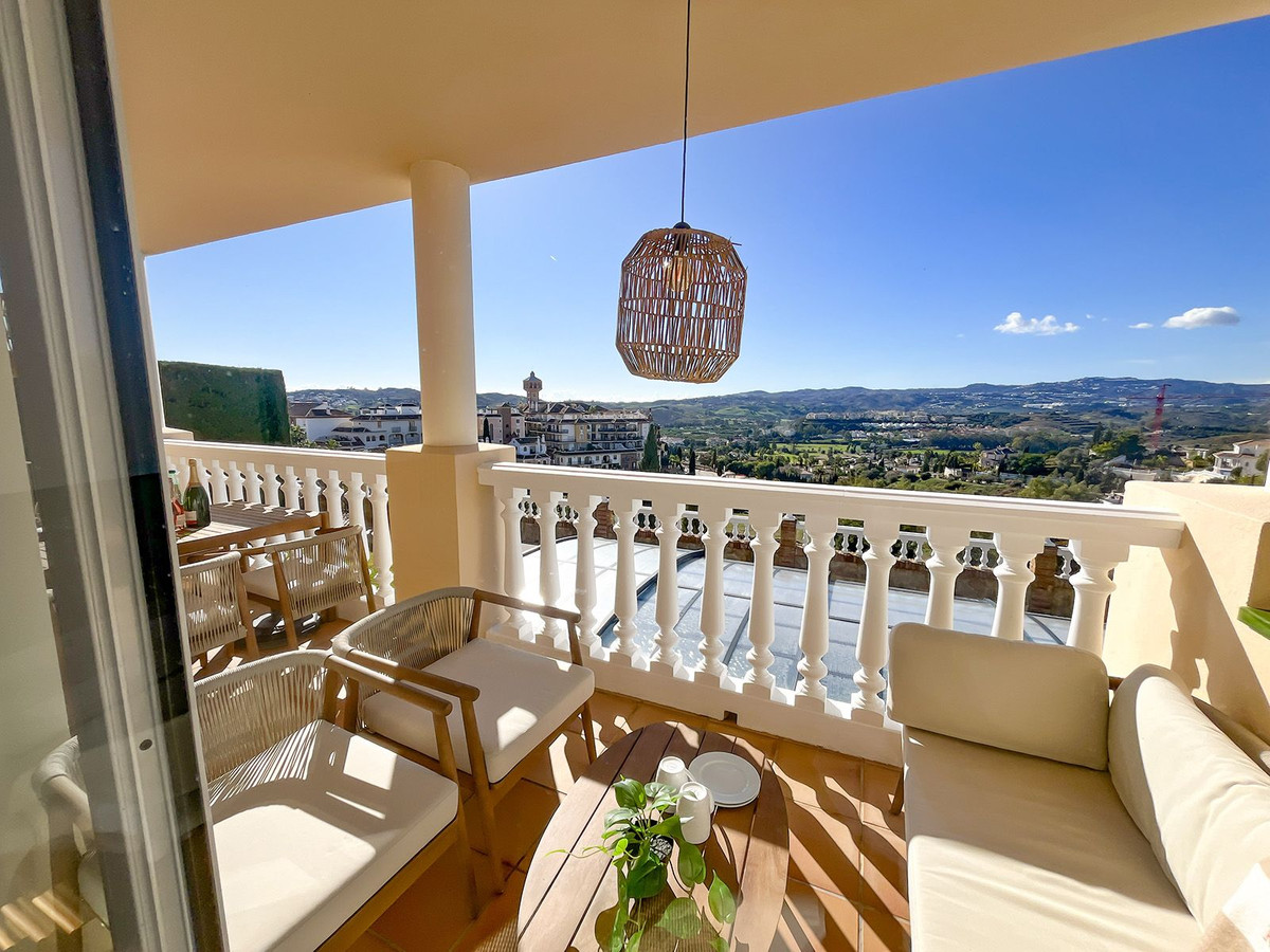 b7aa3cb401c597f5bad6b1e3681dea3f - 18