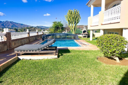 b7aa3cb401c597f5bad6b1e3681dea3f - 47