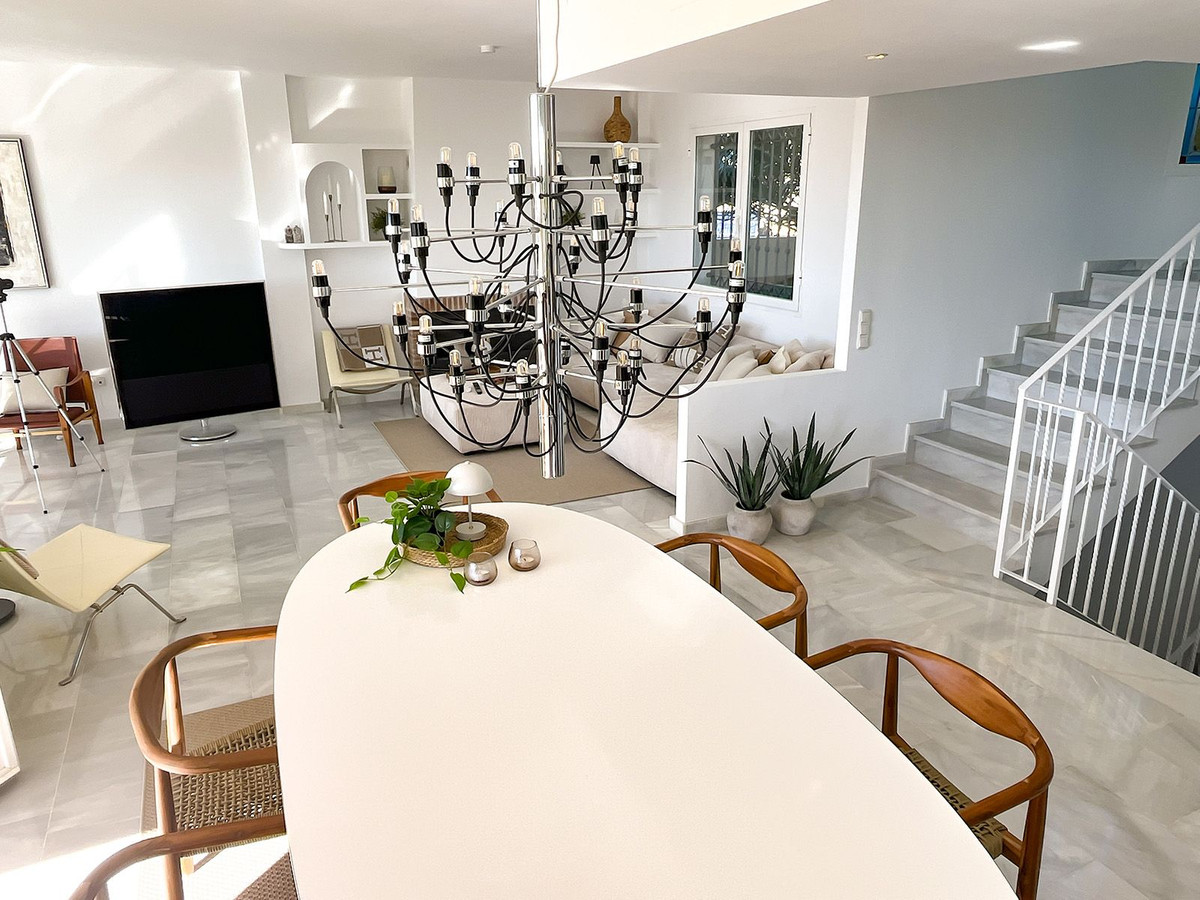 b7aa3cb401c597f5bad6b1e3681dea3f - 7