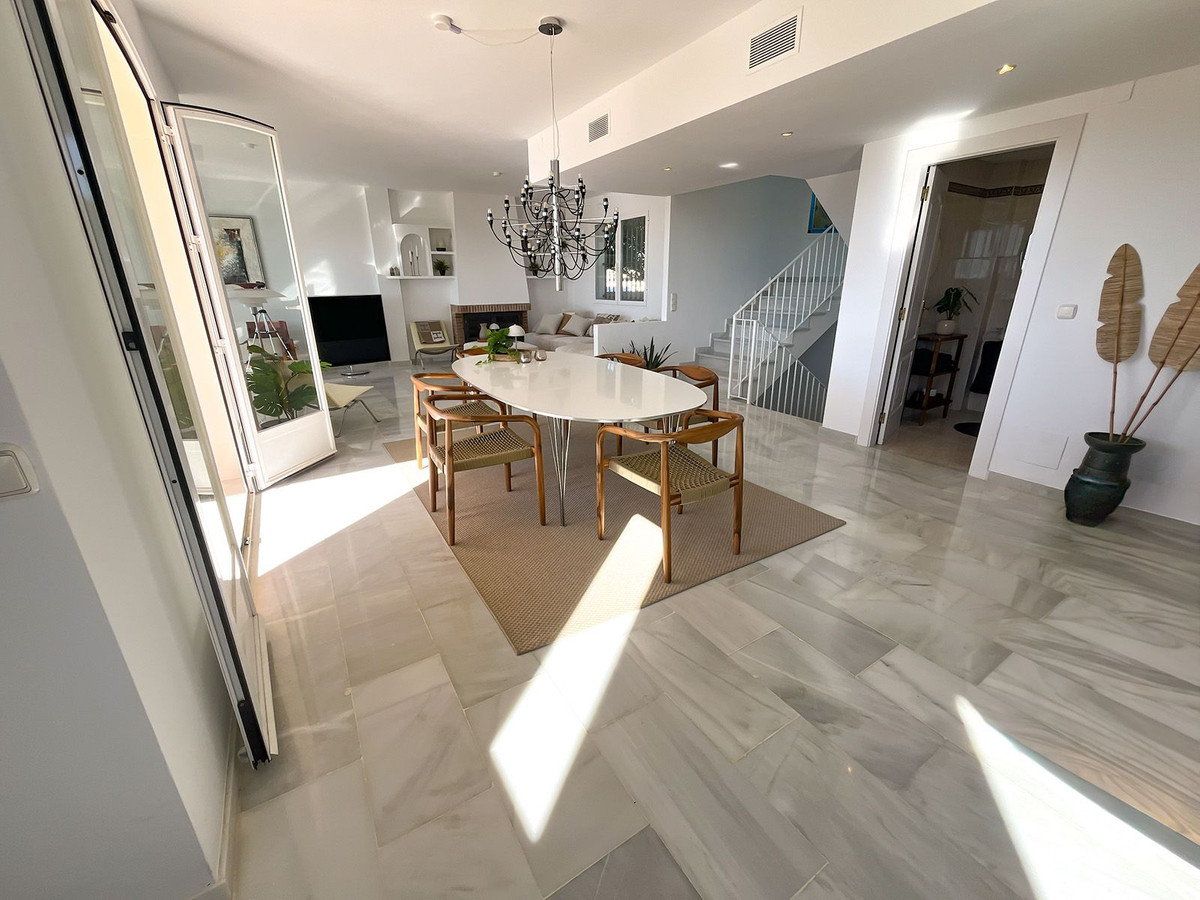 b7aa3cb401c597f5bad6b1e3681dea3f - 8