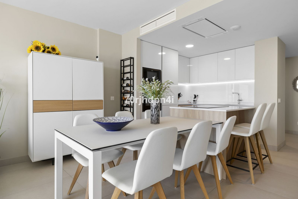 b7fe417920788225cef359a090f1e3b7 - 15