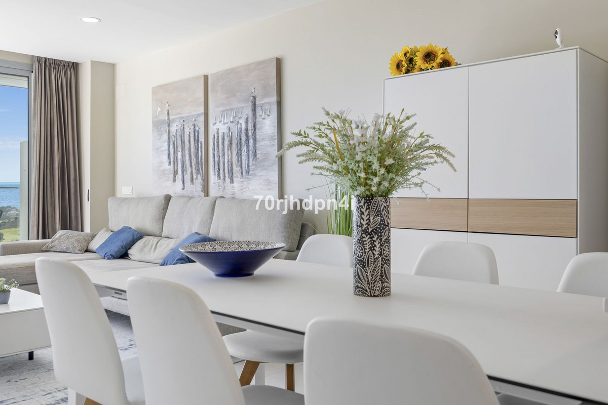 b7fe417920788225cef359a090f1e3b7 - 19