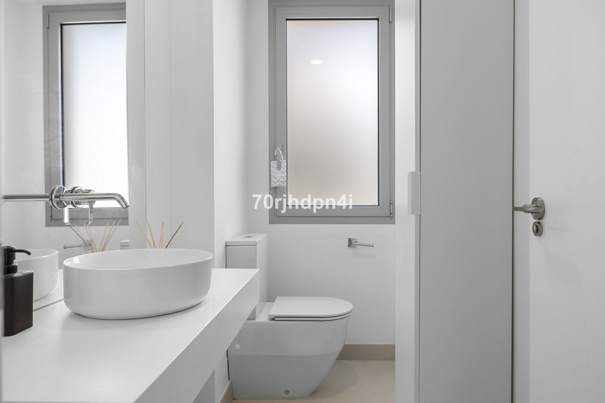 b7fe417920788225cef359a090f1e3b7 - 2