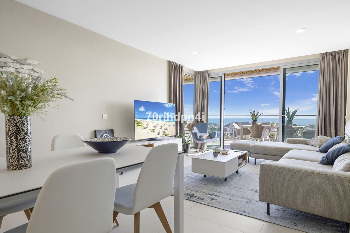 b7fe417920788225cef359a090f1e3b7 - 21