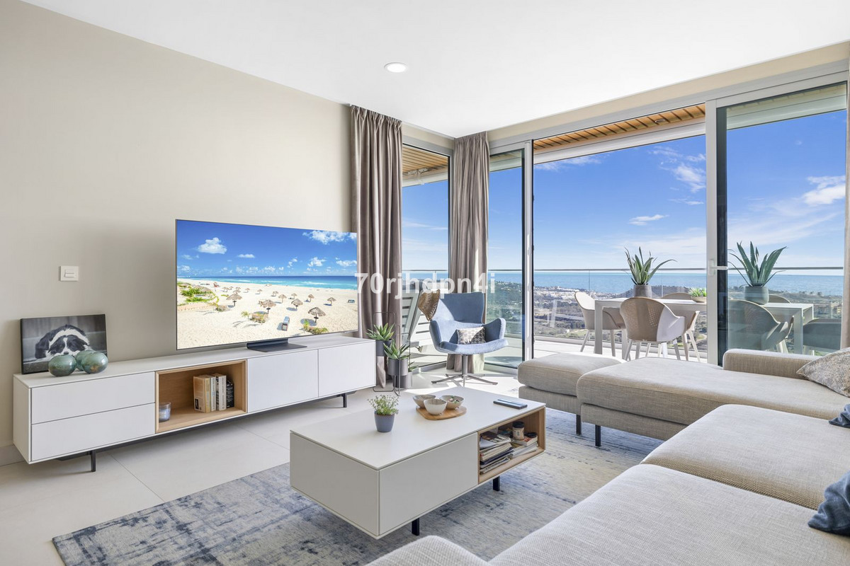 b7fe417920788225cef359a090f1e3b7 - 24