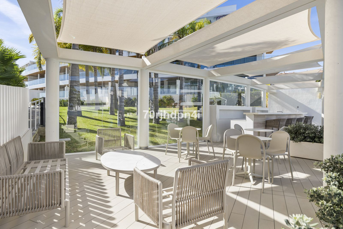 b7fe417920788225cef359a090f1e3b7 - 41