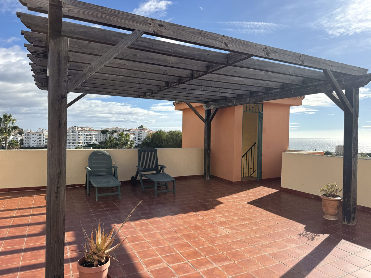 b92b9383a61153101f17f9697d64091c - 18