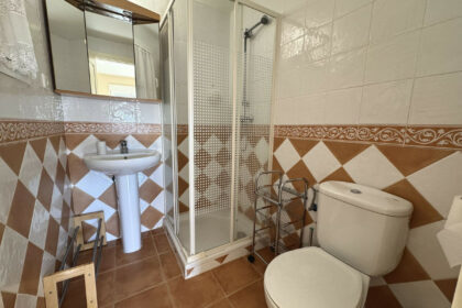 b92b9383a61153101f17f9697d64091c - 30