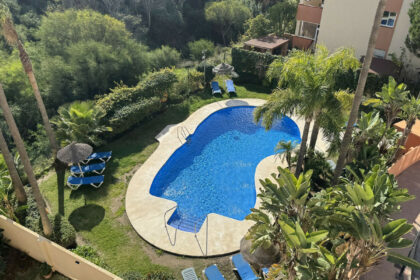 b92b9383a61153101f17f9697d64091c - 41