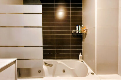 ba092780cd2e47c5d5d40f150c749d1c - 13