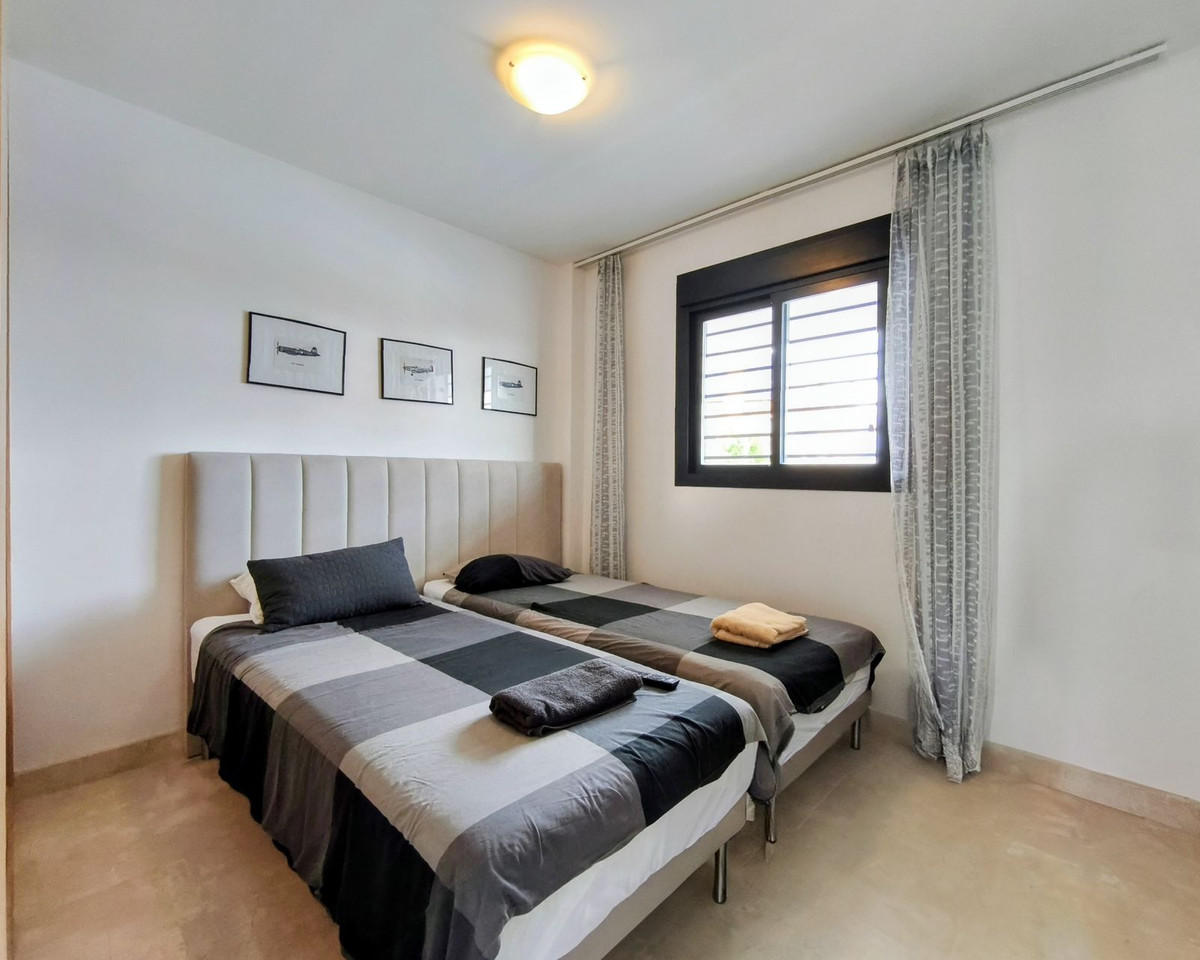 ba092780cd2e47c5d5d40f150c749d1c - 15