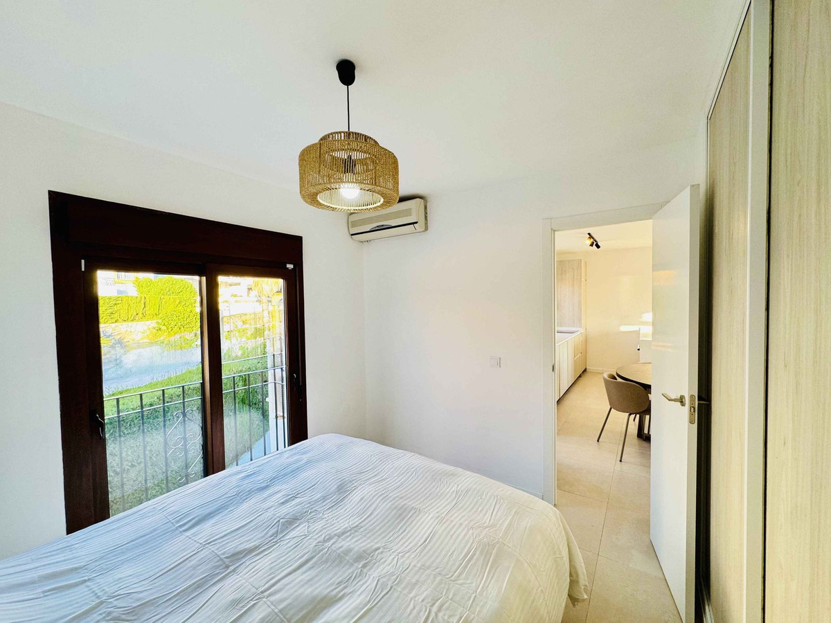 ba4303c59f05c51fa2bc8a8242167d4d - 19