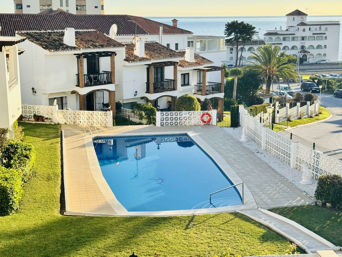 ba4303c59f05c51fa2bc8a8242167d4d - 20