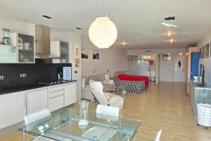 bb0a6f7b323908458ef56de83361e8aa - 4