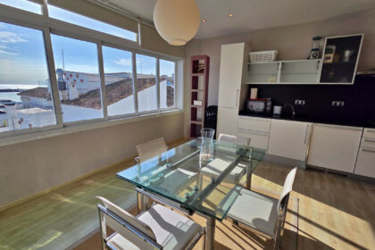 bb0a6f7b323908458ef56de83361e8aa - 7