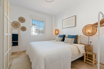 bb0f8591d89cb0e90ffb8e0529370699 - 16