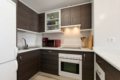 bb0f8591d89cb0e90ffb8e0529370699 - 9