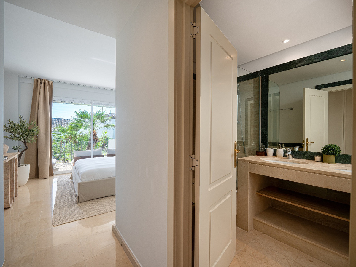 bb2c5e5b90f7881fc09ff3deaef9517d - 14