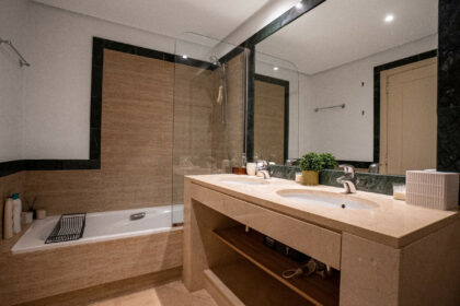 bb2c5e5b90f7881fc09ff3deaef9517d - 16