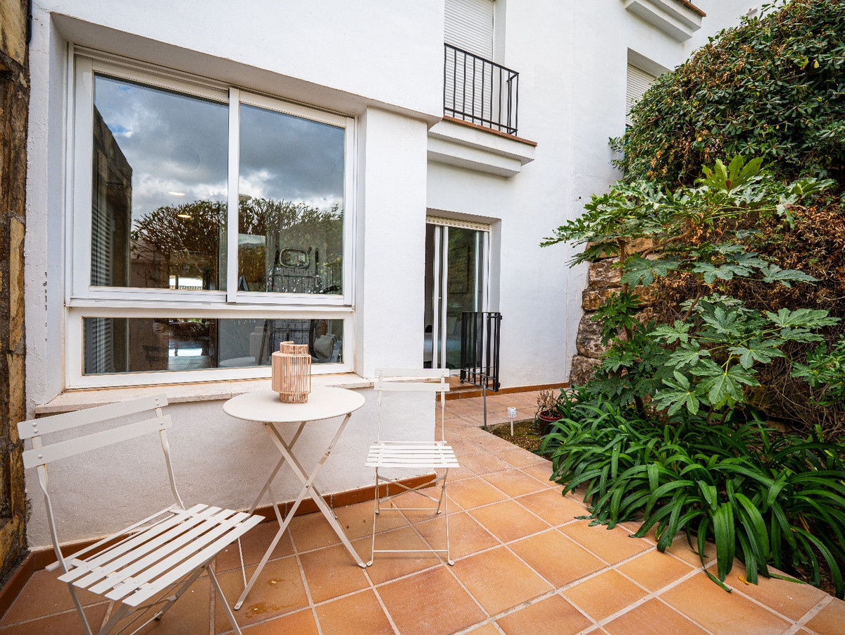 bb2c5e5b90f7881fc09ff3deaef9517d - 19