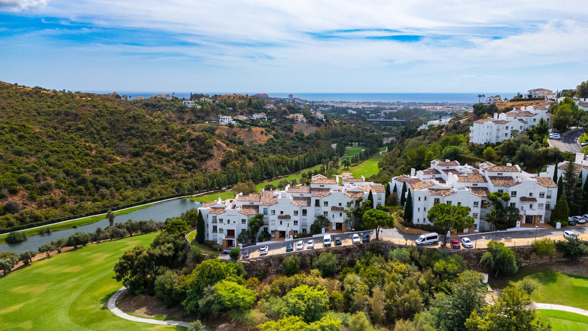 bb2c5e5b90f7881fc09ff3deaef9517d - 22