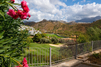 bb2c5e5b90f7881fc09ff3deaef9517d - 23