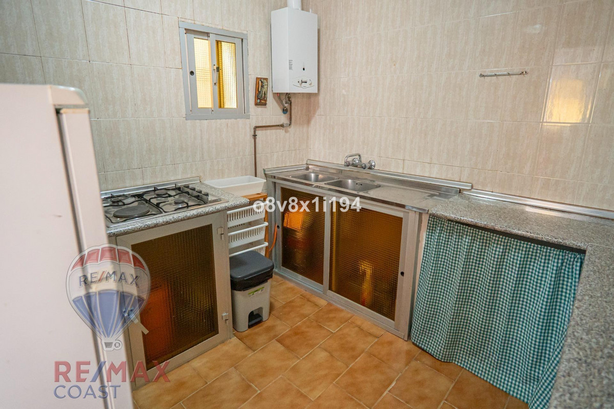 bbbc7d05e6e6cba1ada32c6554b169a4 - 14