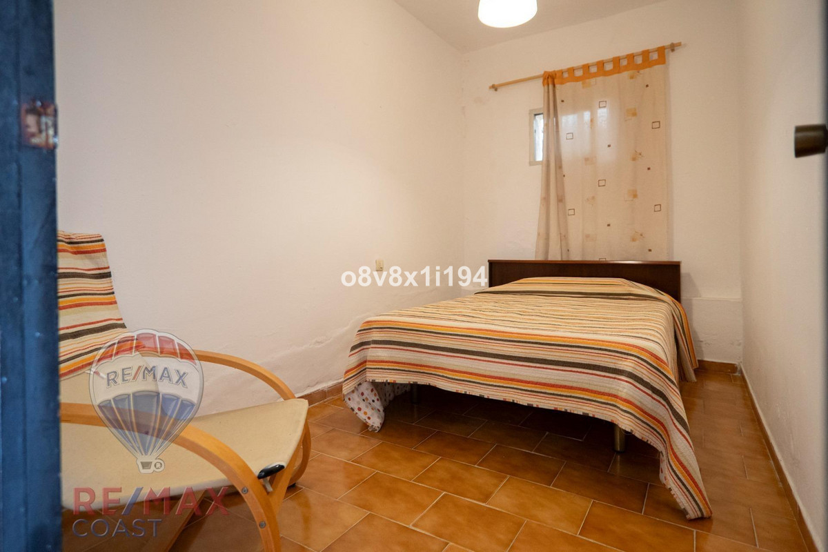 bbbc7d05e6e6cba1ada32c6554b169a4 - 23