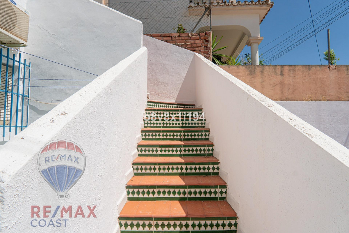 bbbc7d05e6e6cba1ada32c6554b169a4 - 25